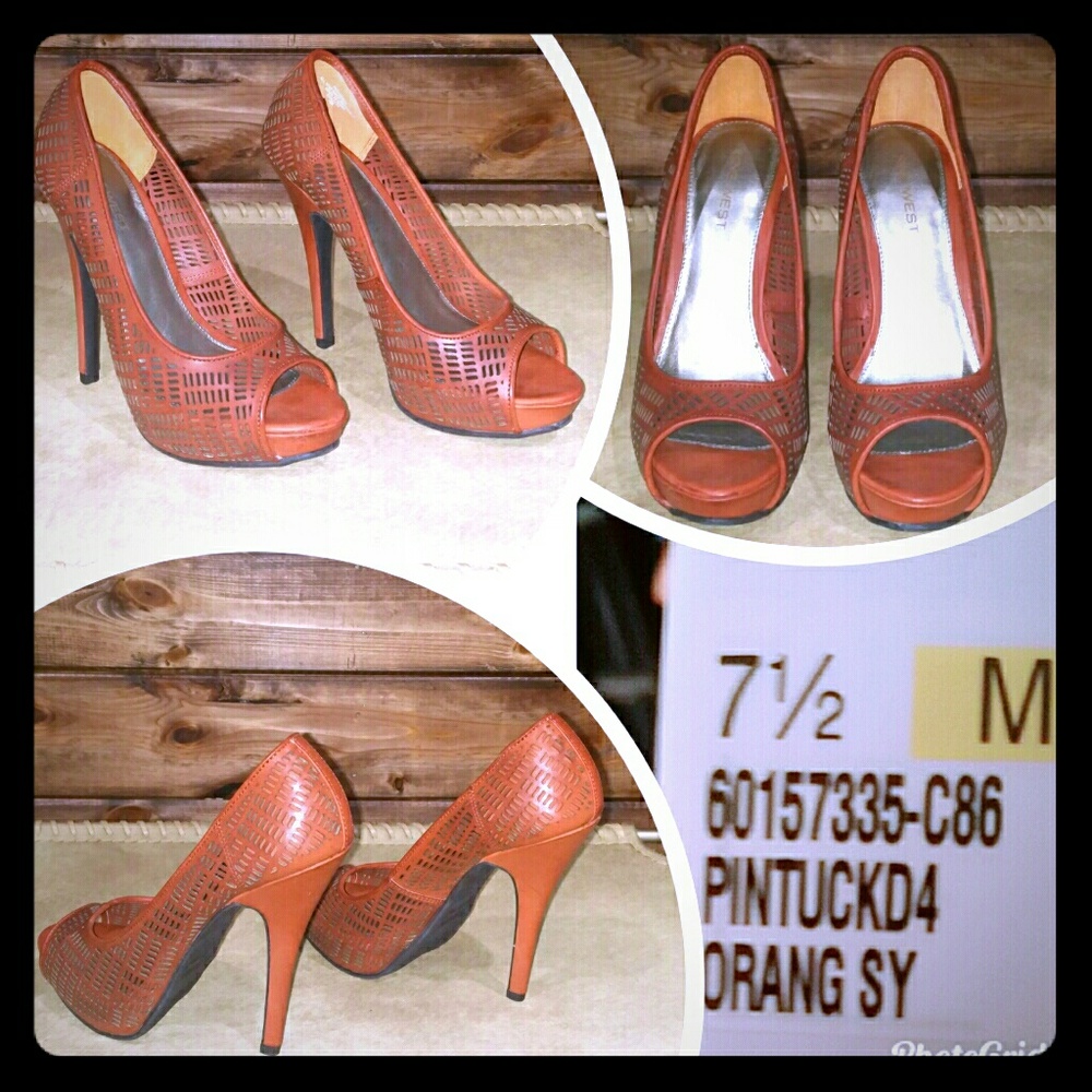 Heeled shoes